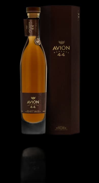 Avion Reserva 44