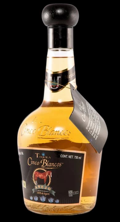Cinco Blancos Añejo