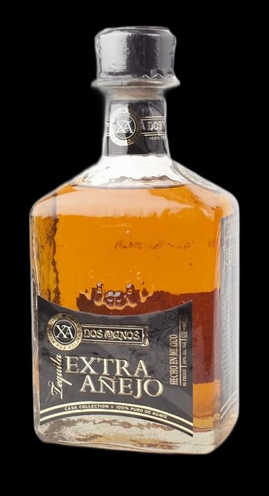 Dos Manos Extra Añejo