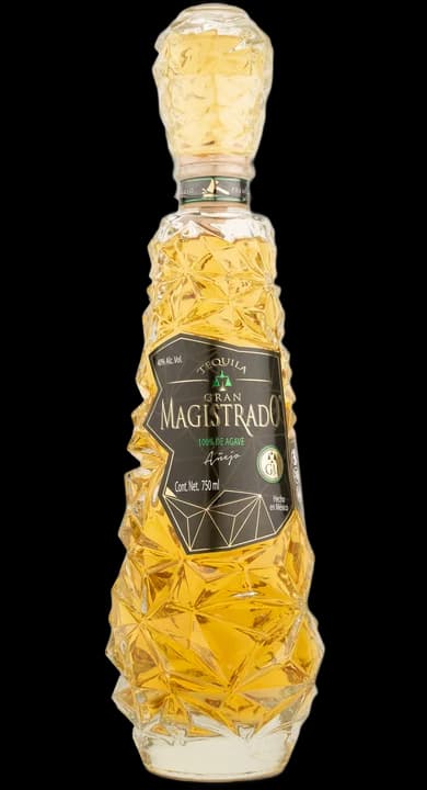 Gran Magistrado Añejo