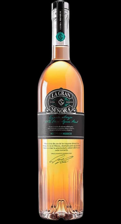 La Gran Señora Añejo