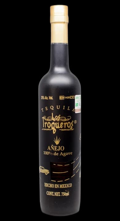 Los Troqueros Añejo