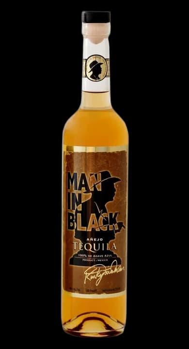 Man in Black Añejo
