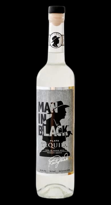 Man in Black Plata