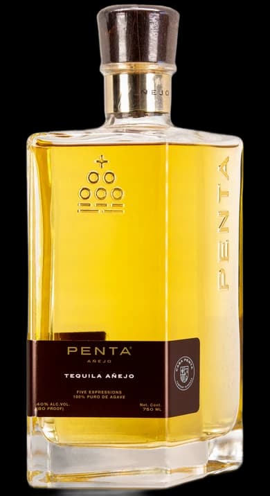 Penta Añejo