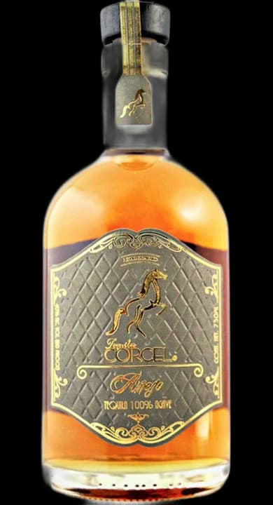 Tequila Corcel Añejo