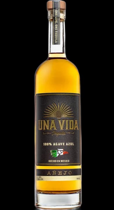 Una Vida Añejo