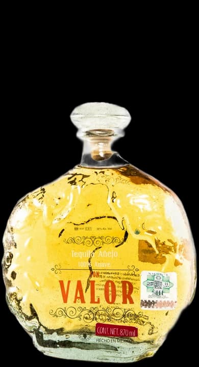 Con Valor Tequila Añejo