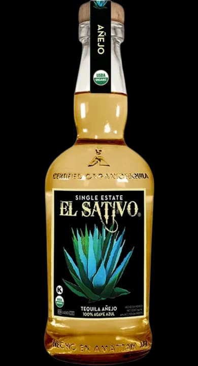 El Sativo Organic Tequila Añejo