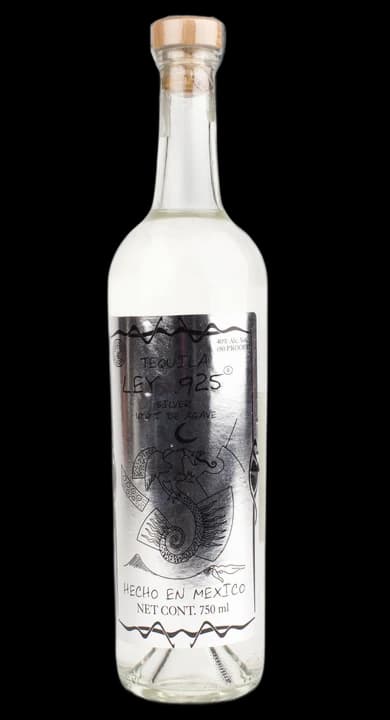 Ley .925 Tequila Silver Dragon Bottle
