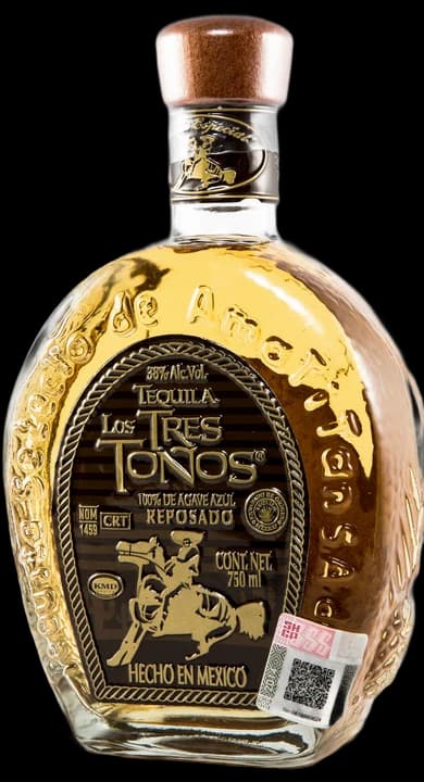 Los Tres Toños Reposado