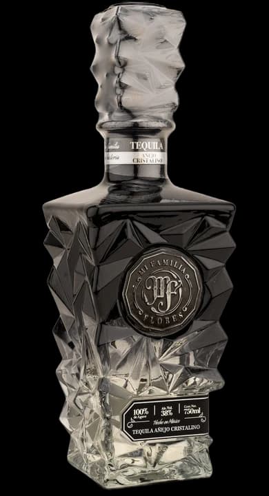 Mi Familia Flores Añejo Cristalino