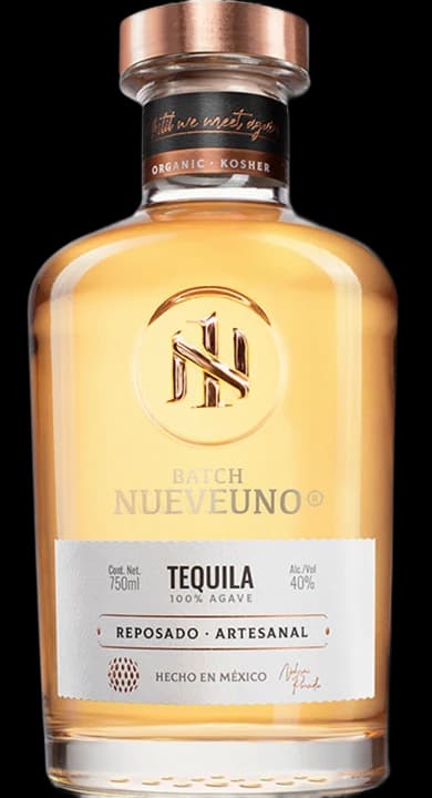 Nueveuno Tequila Reposado