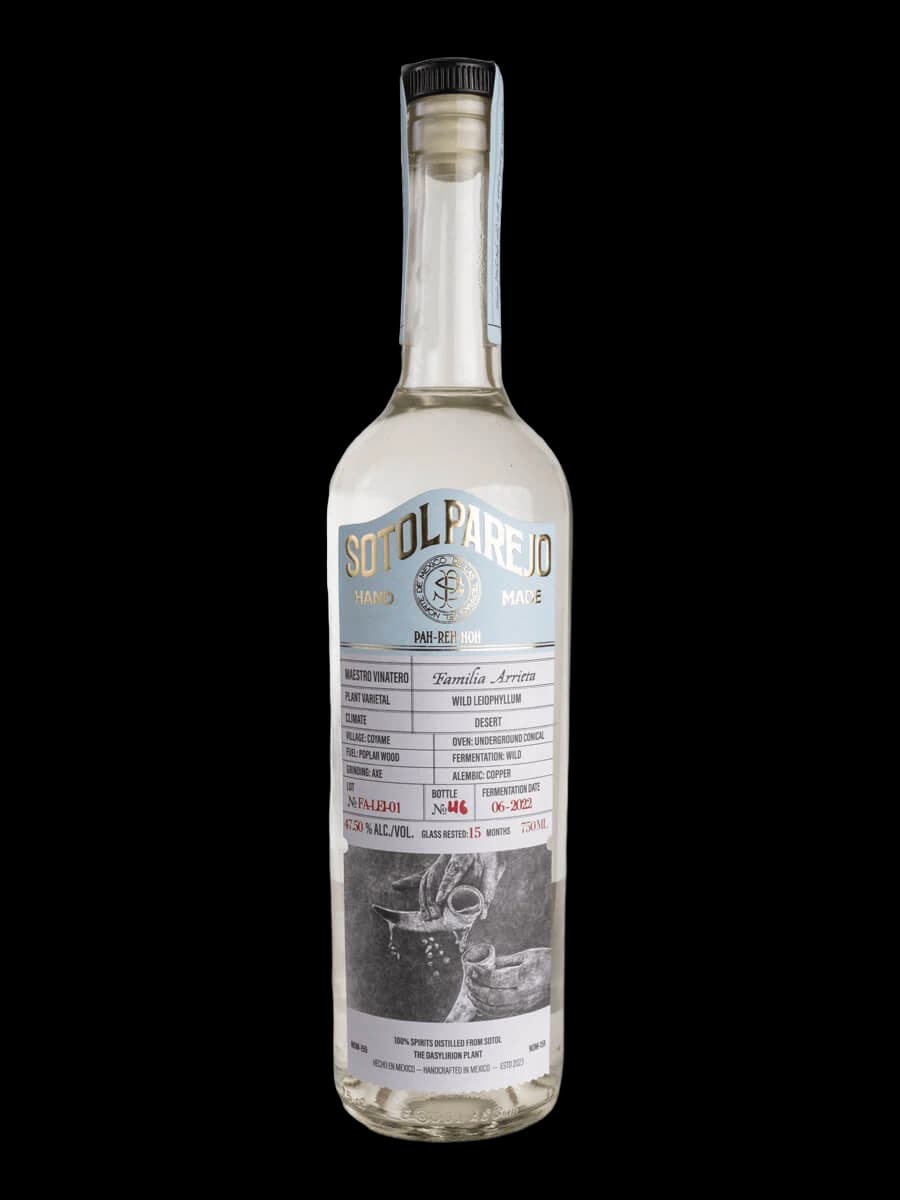 Sotol Parejo Leiophyllum – Familia Arrieta by Parejo Sotol