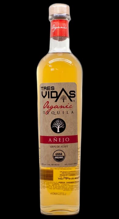 Tres Vidas Organic Tequila Añejo